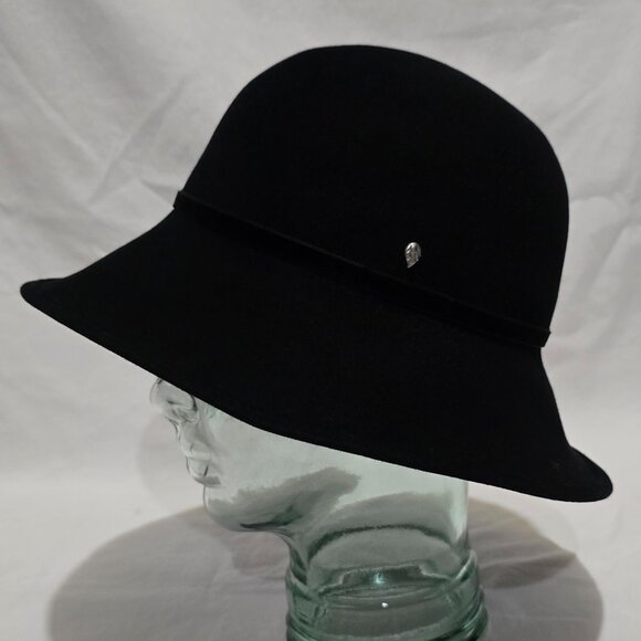 Helen Kaminski Sydney Australia Black Classic Cloche Merino Wool Hat OS - Picture 1 of 8